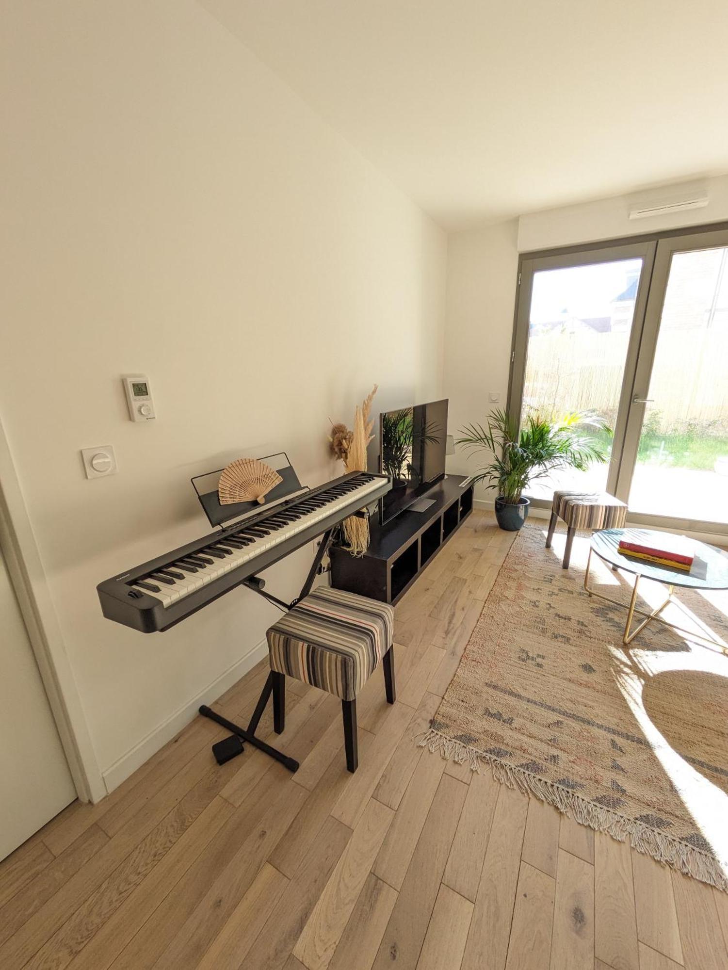 Appartement De Standing Avec Jardin Clamart Luaran gambar
